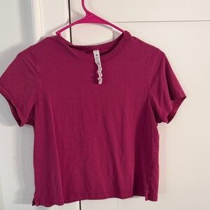 Lululemon Women's Pink T-Shirt
